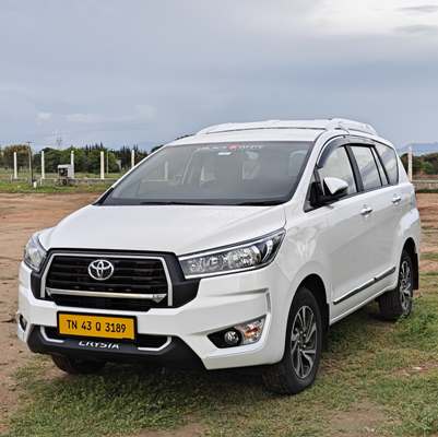 7 Seater Innova Crysta